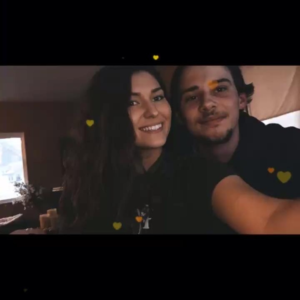 Meet your Posher, Devin